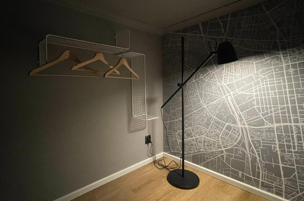 Off Side Story Apartment 우치 외부 사진