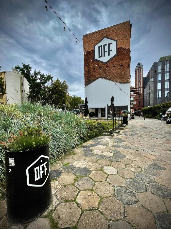Off Side Story Apartment 우치 외부 사진